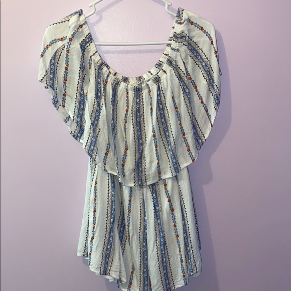 Off the shoulder romper - Picture 2 of 4